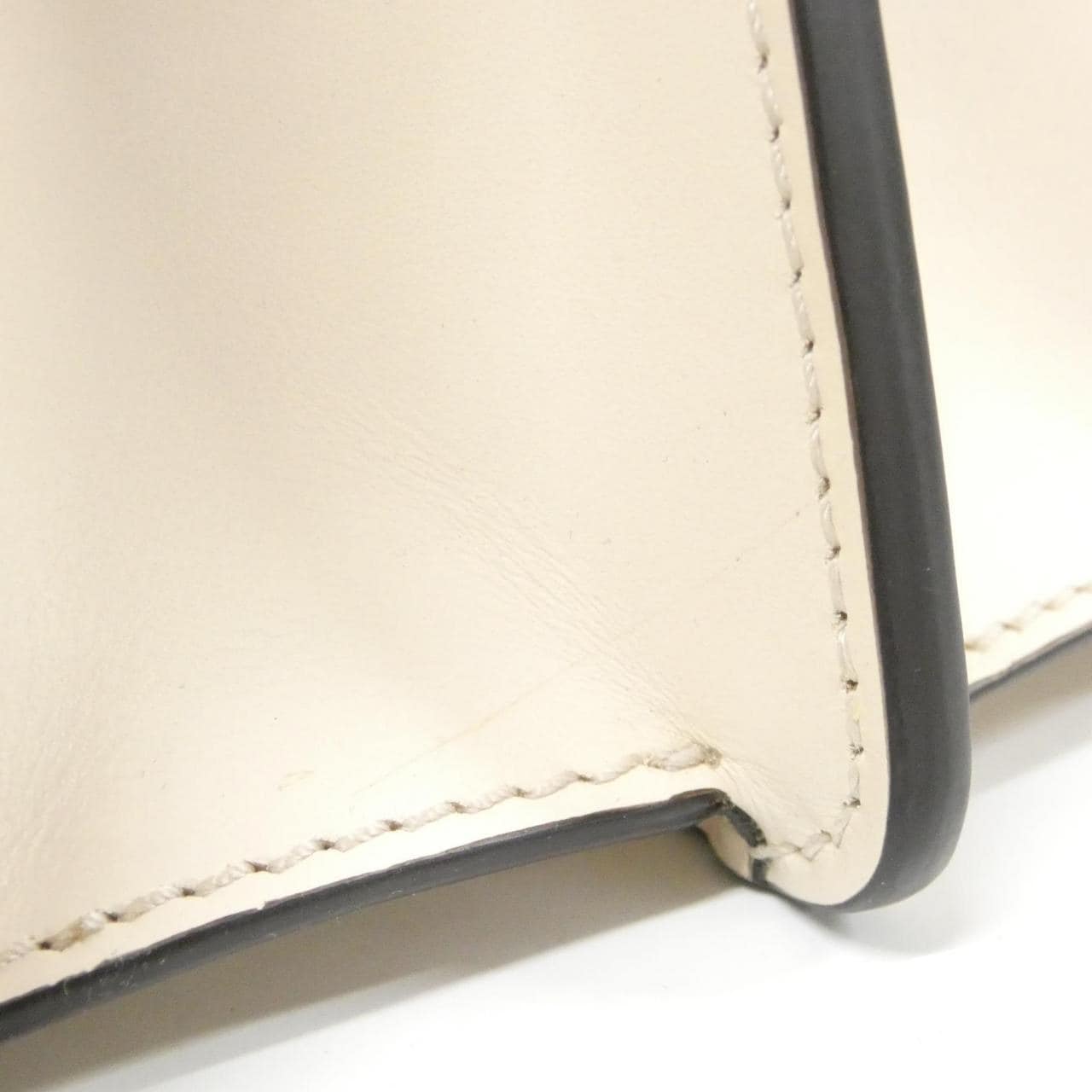 フェンディ ピーカブー アイ シー ユー スモール 8BN327 ANX8 バッグ