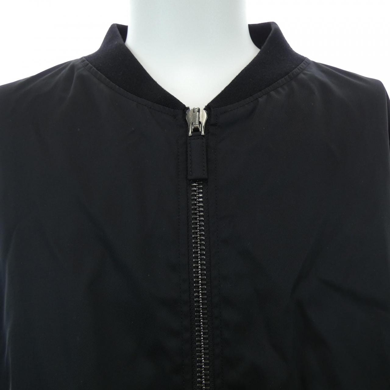 プラダ PRADA トライアングルロゴ SGC006 S221 1WQ8 ブルゾン