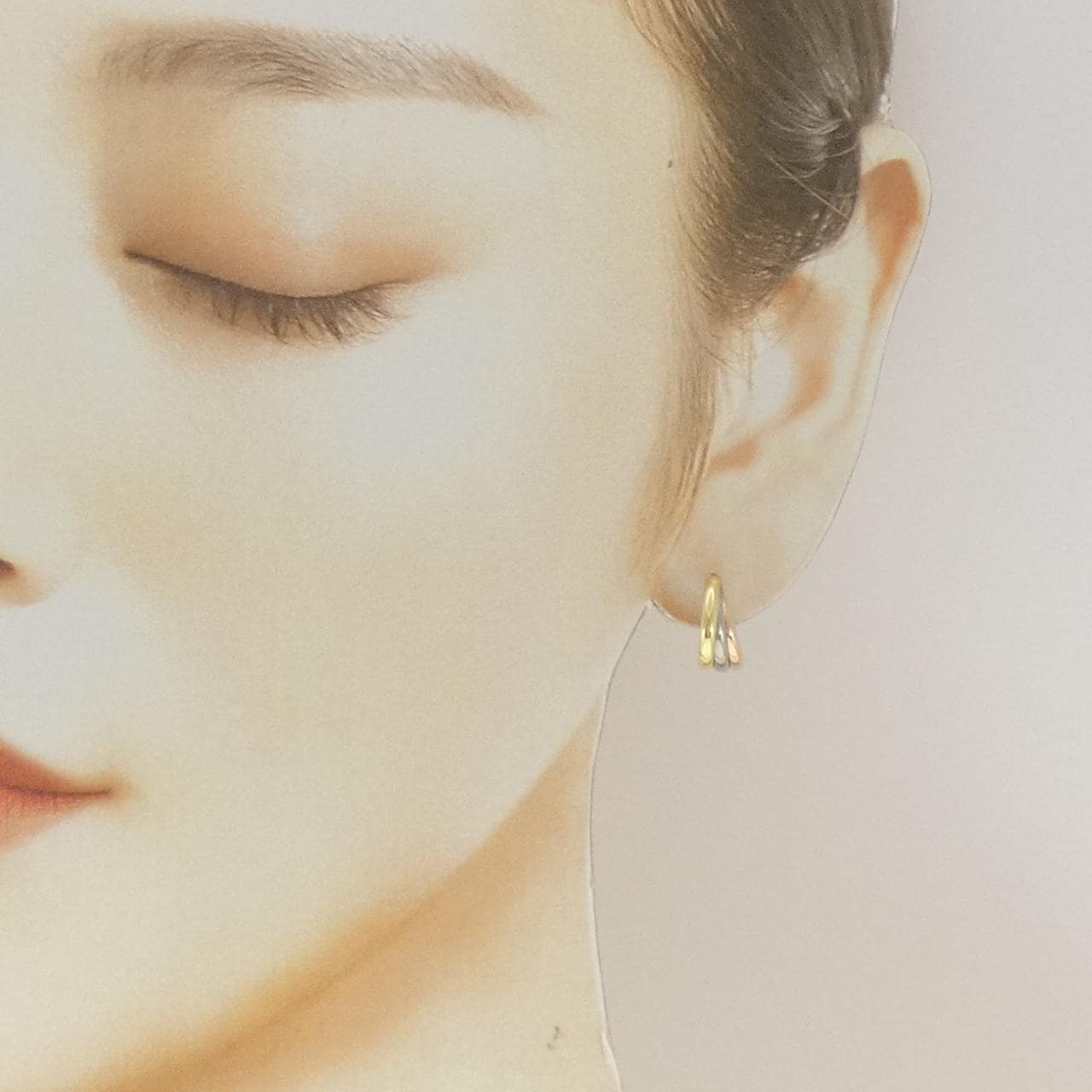 K18スリーカラー ピアス