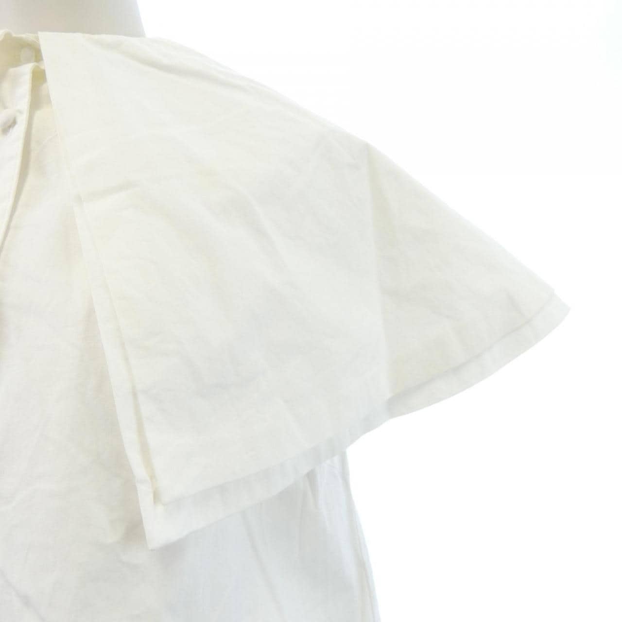 シーニュ Cygne トップス