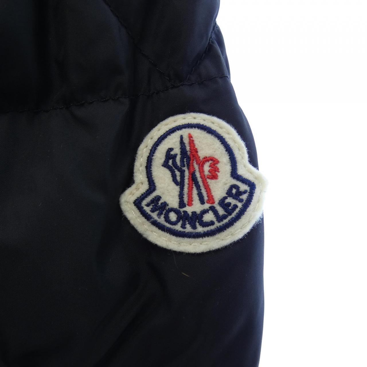 モンクレール MONCLER ダウンジャケット