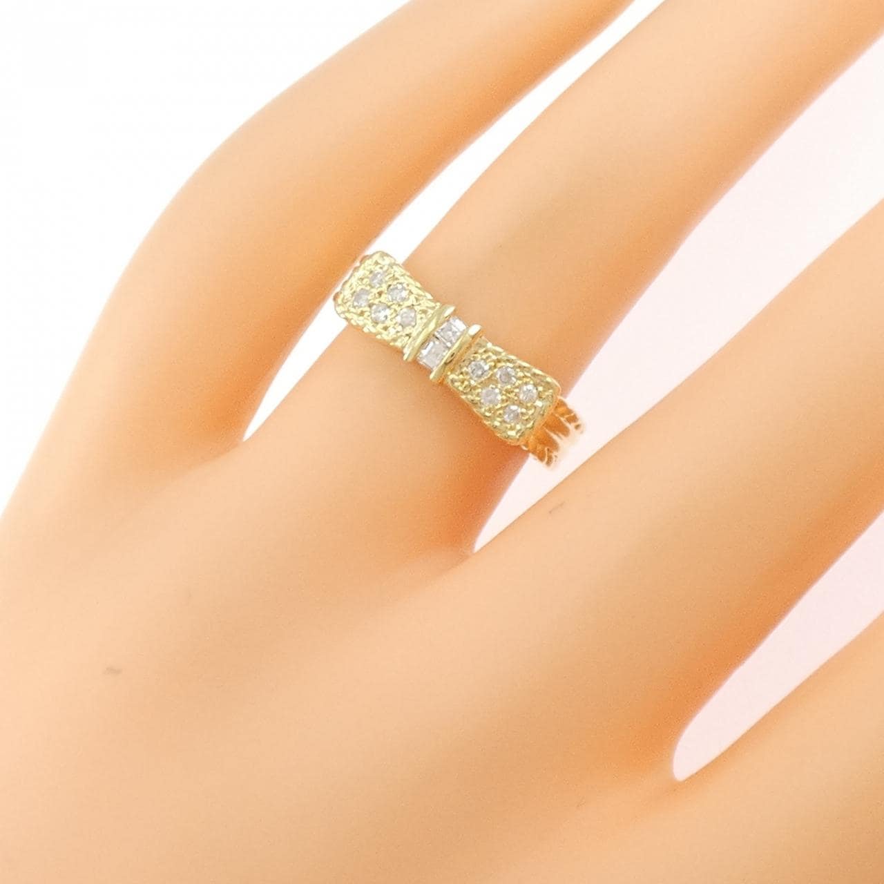 K18YG リボン ダイヤモンド リング 0.20CT