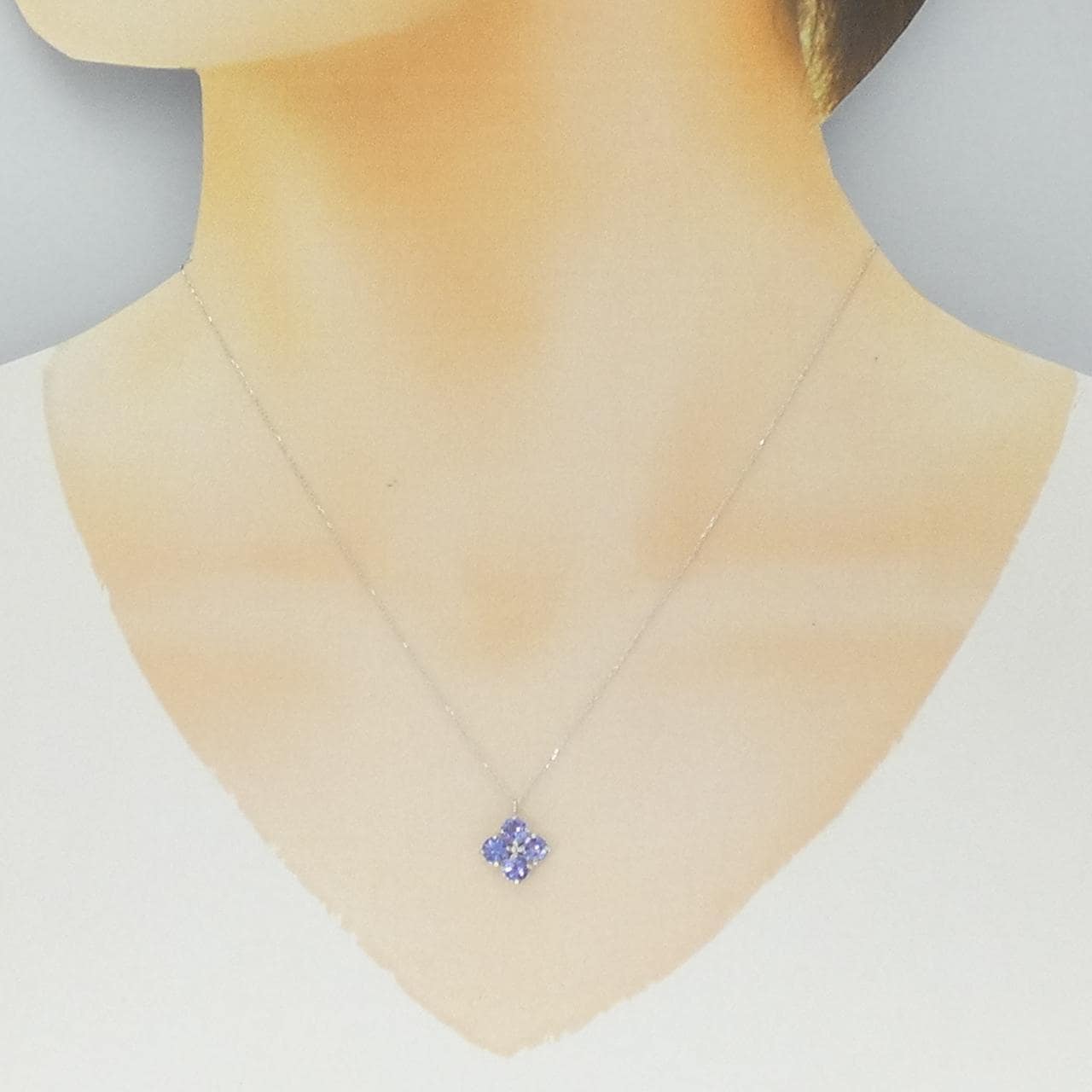 K18WG タンザナイト ネックレス 1.00CT