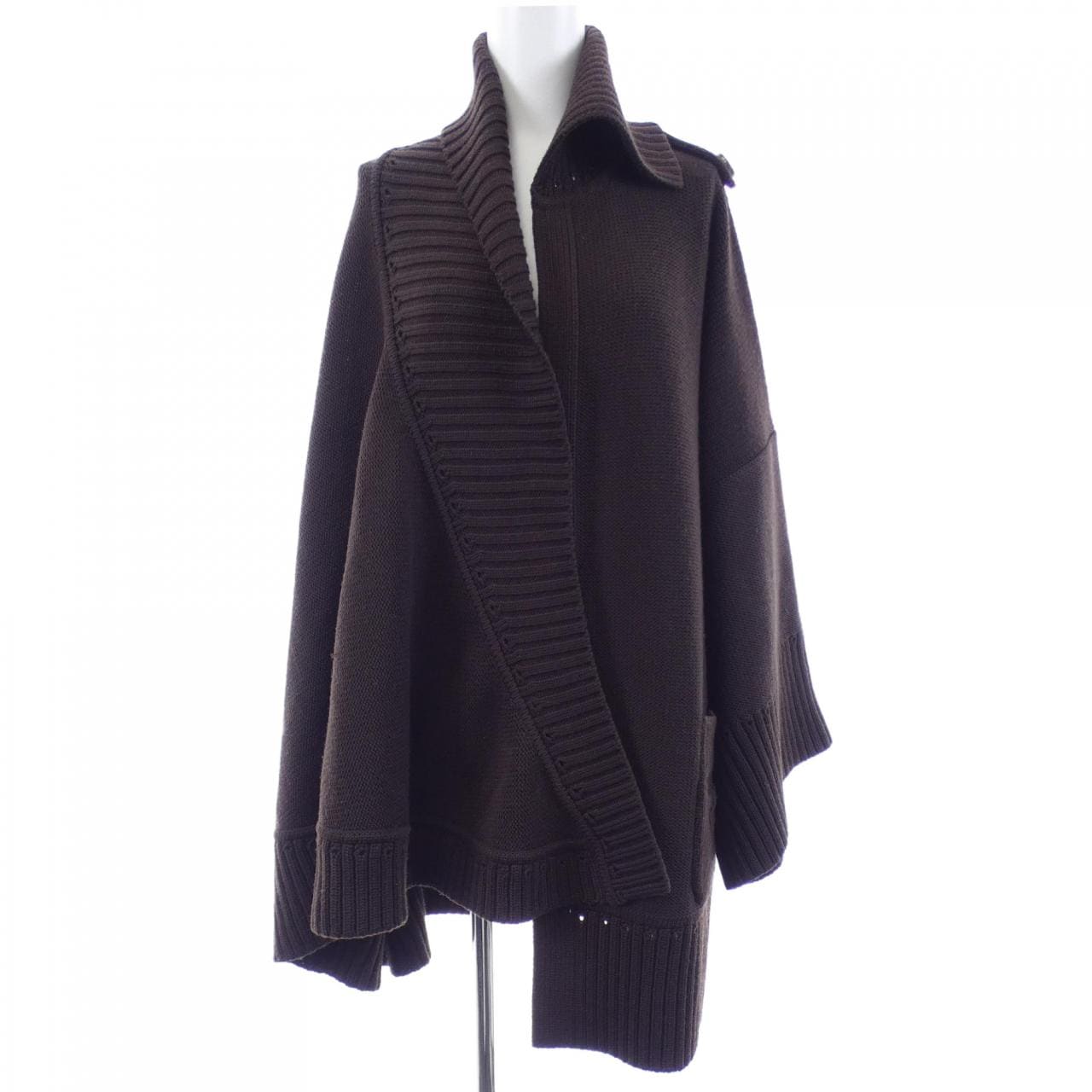 サルヴァトーレフェラガモ SALVATORE FERRAGAMO カーディガン