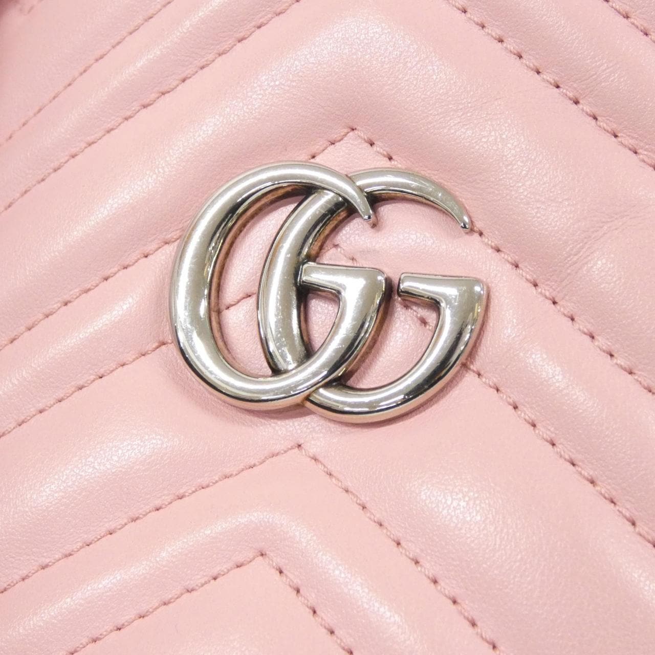 グッチ GG MARMONT  575163 DTDRP ショルダーバッグ