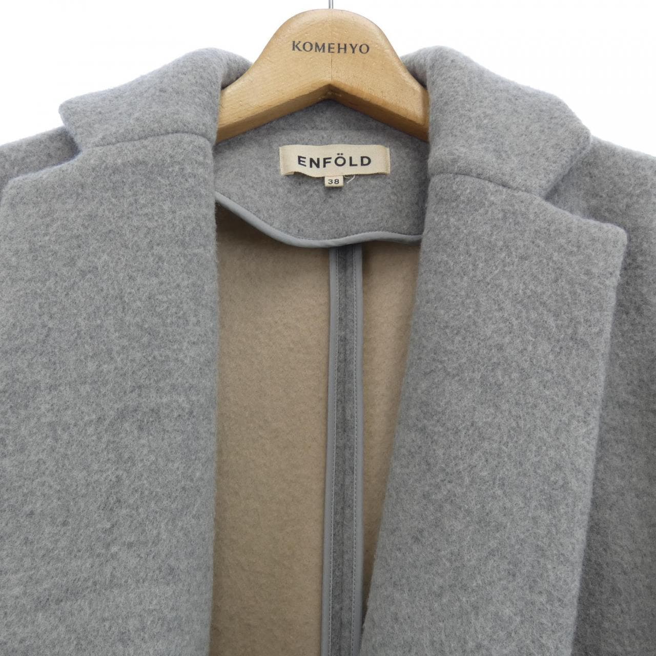 ENFOLD coat