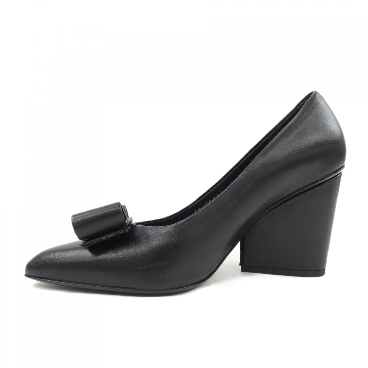 サルヴァトーレフェラガモ SALVATORE FERRAGAMO VIVA パンプス