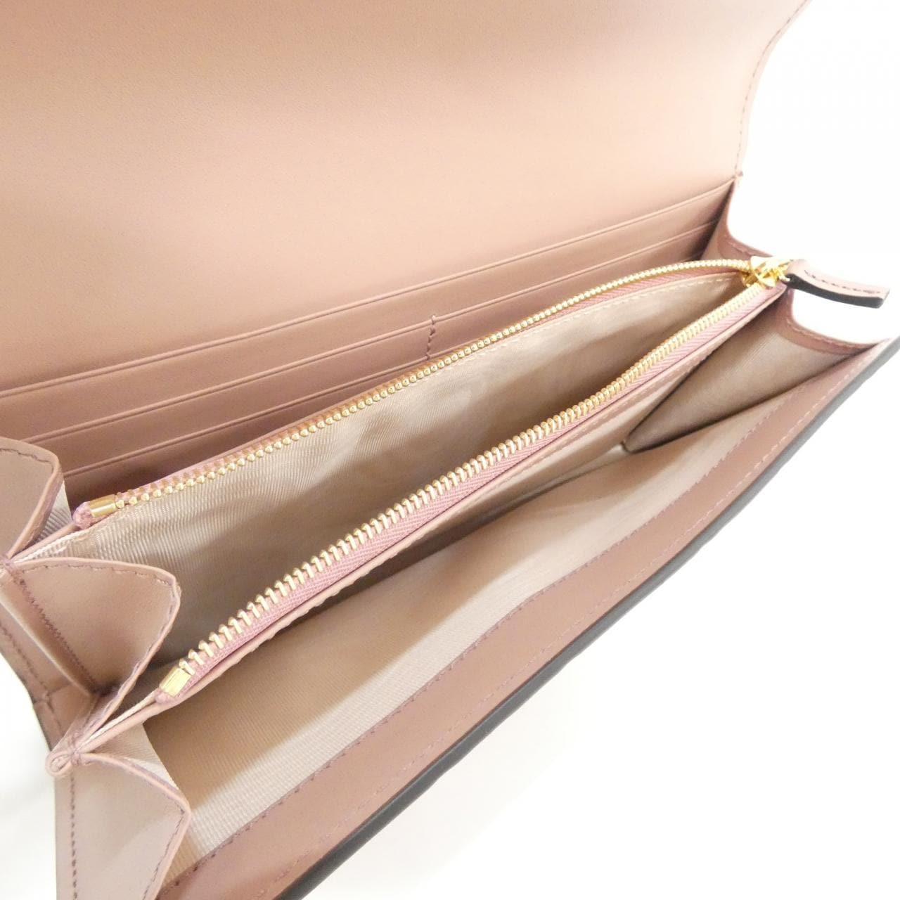 グッチ 772791 AAC1Q 財布