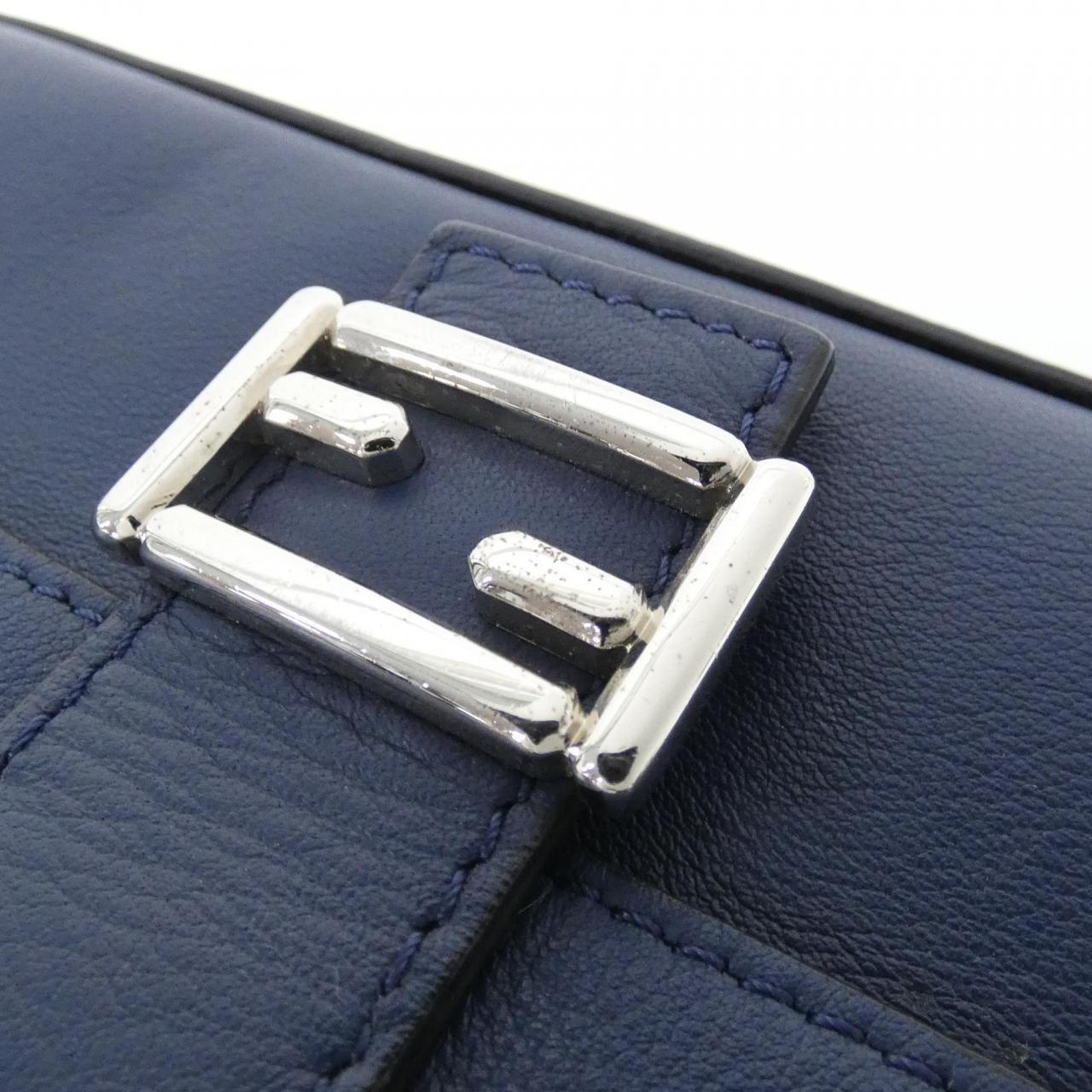 フェンディ ダブル マイクロ バゲット 8M0371 8LT バッグ