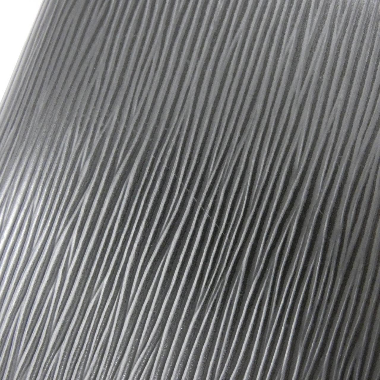 ルイヴィトン エピ ジッピー ウォレット M60072 財布