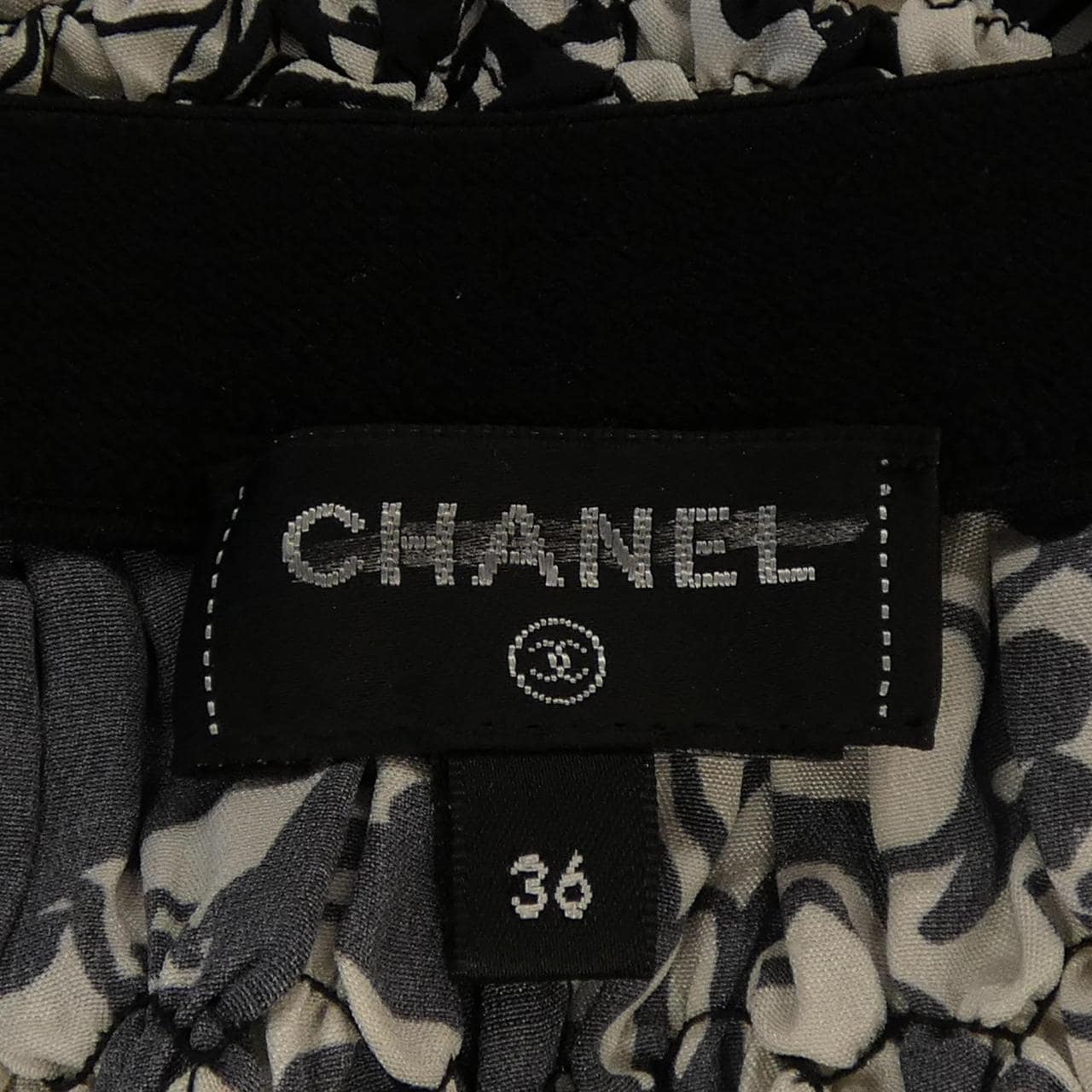 シャネル CHANEL P71960V63357 ショートパンツ