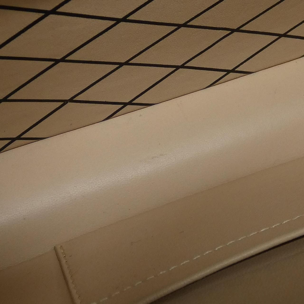 ルイヴィトン プティット マル ショルダーバッグ