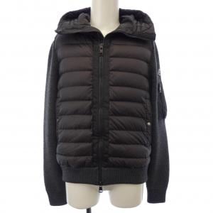 モンクレール MONCLER 20919402800 ダウンジャケット