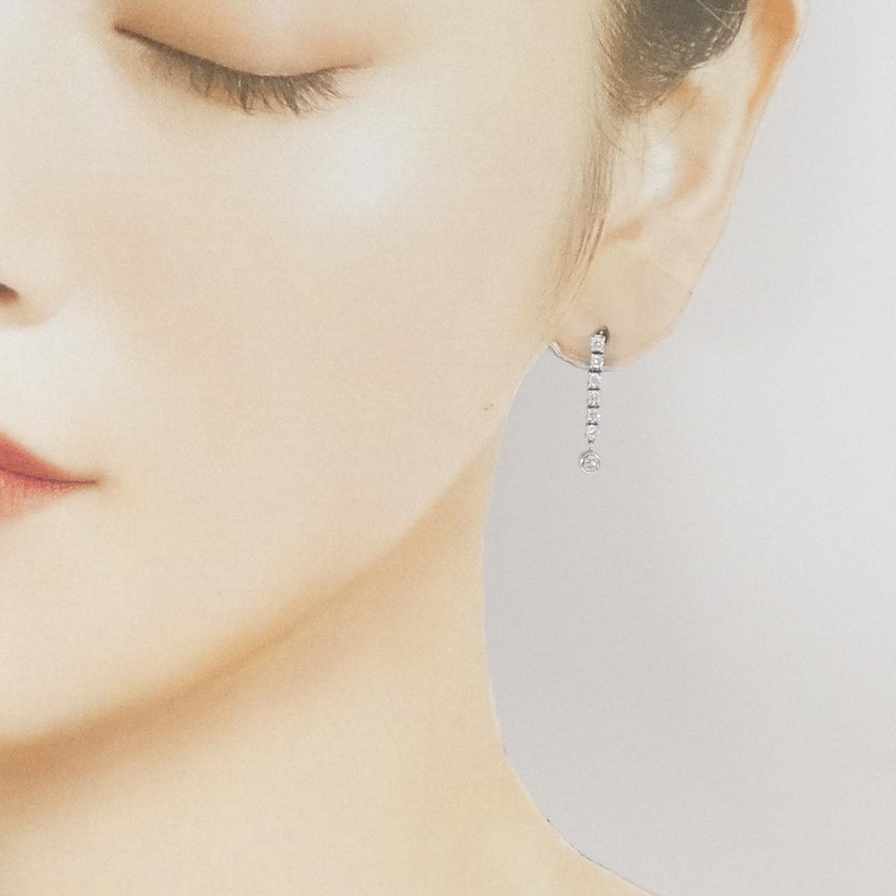 LINE ダイヤモンド ピアス 0.50CT