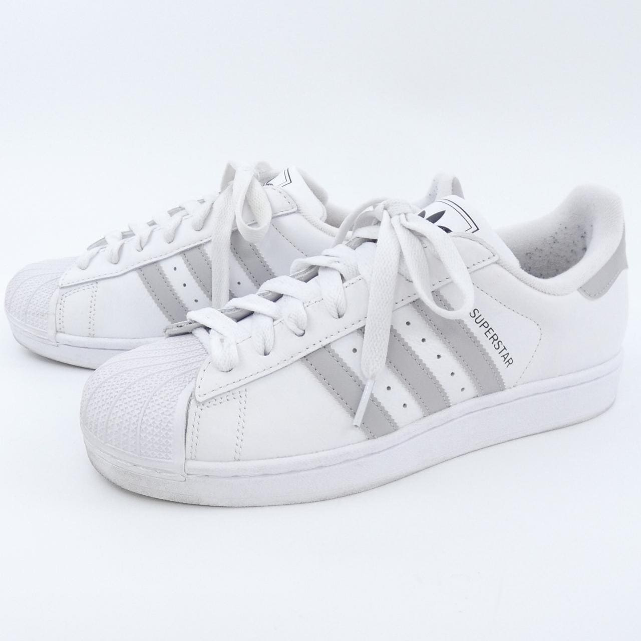 アディダス ADIDAS JQ4731 スニーカー