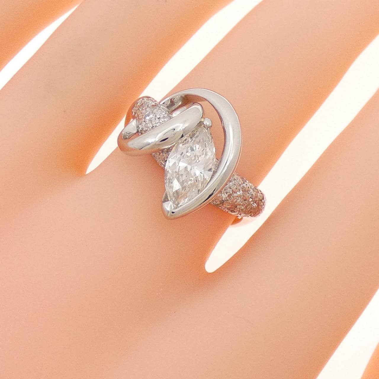 PT900 ダイヤモンド リング 1.035CT