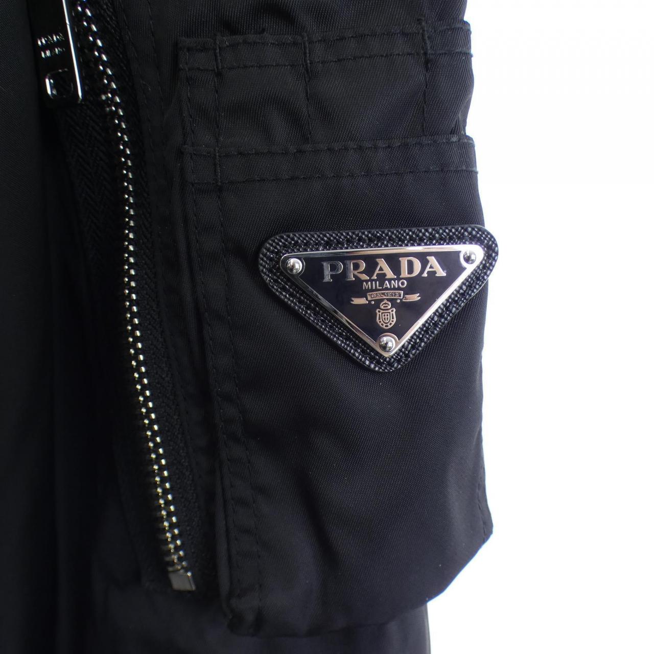 プラダ PRADA トライアングルロゴ SGC824 SOOO 1WQ8 ブルゾン