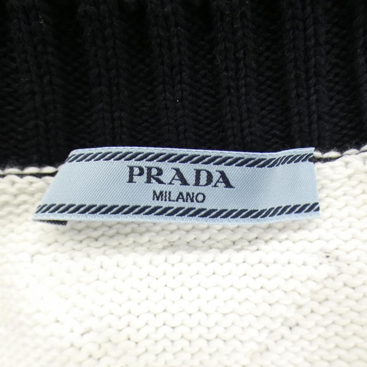 プラダ PRADA P25N54 SOOO 165D カーディガン