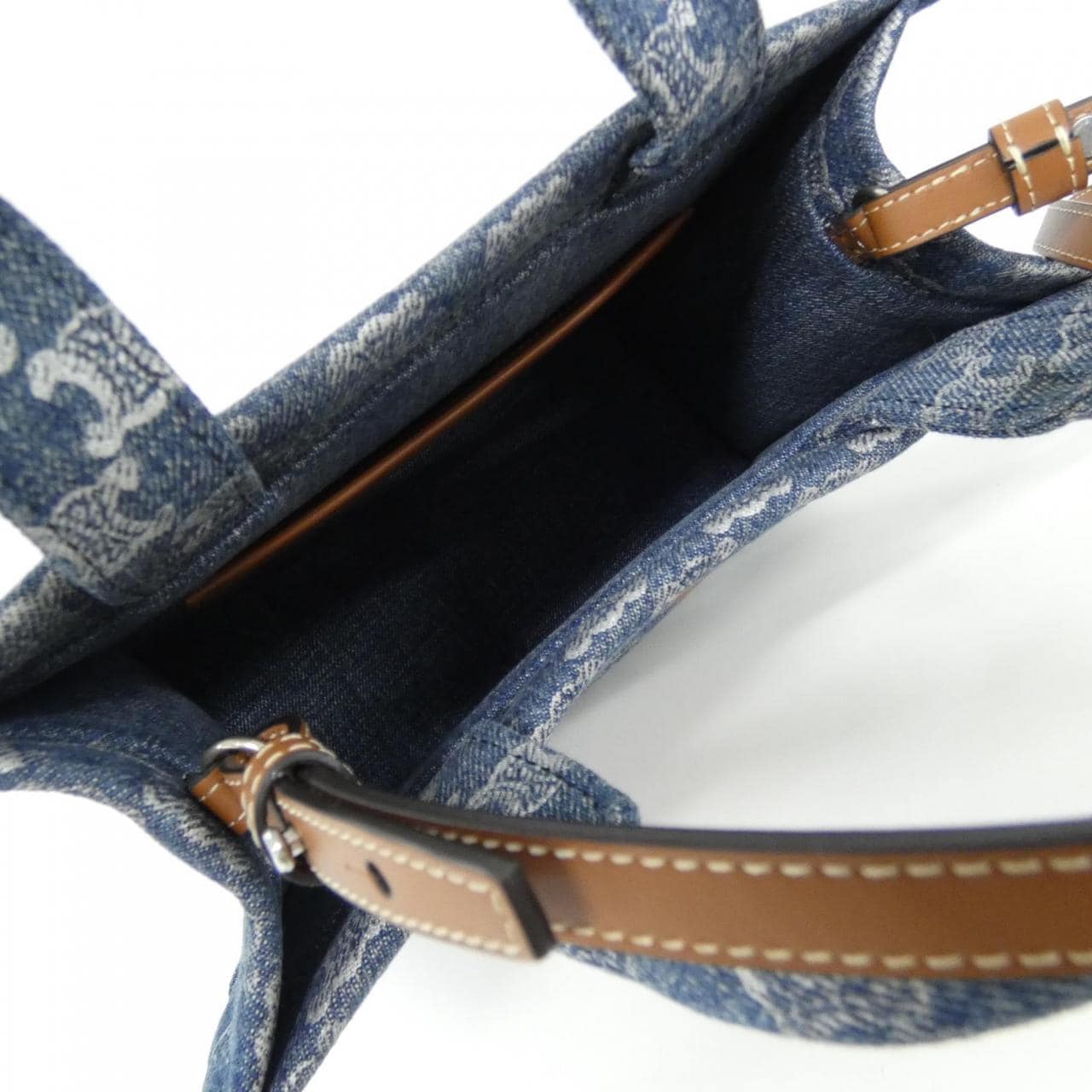 セリーヌ スモール カバ タイス 199162FED バッグ