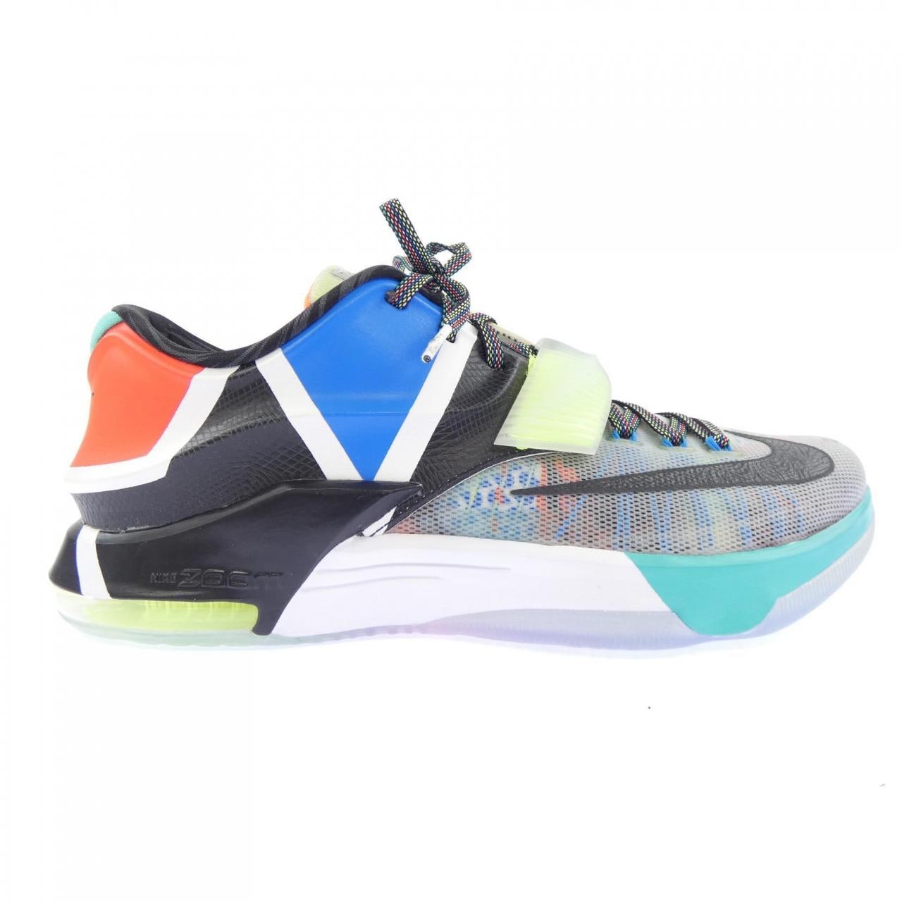 ナイキ NIKE 801778-944 スニーカー