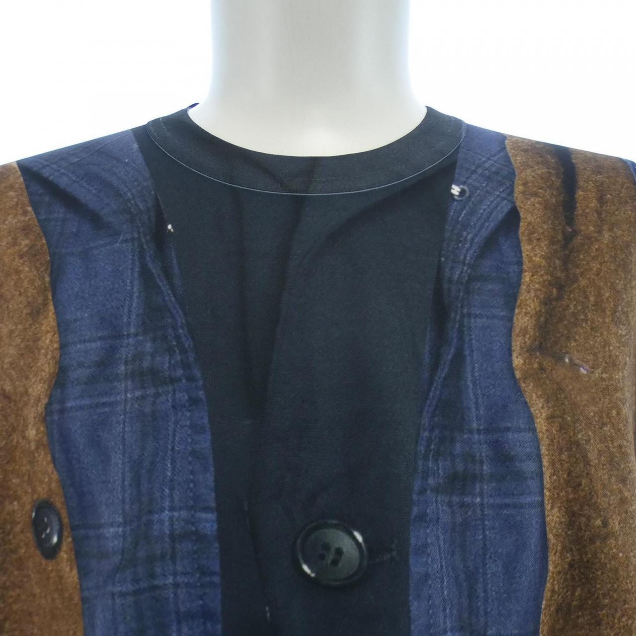 COMDE GARCONS HOMME T恤