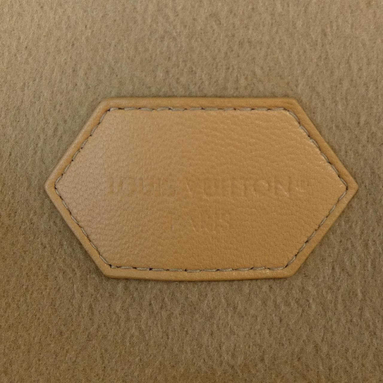 ルイヴィトン LOUIS VUITTON コート