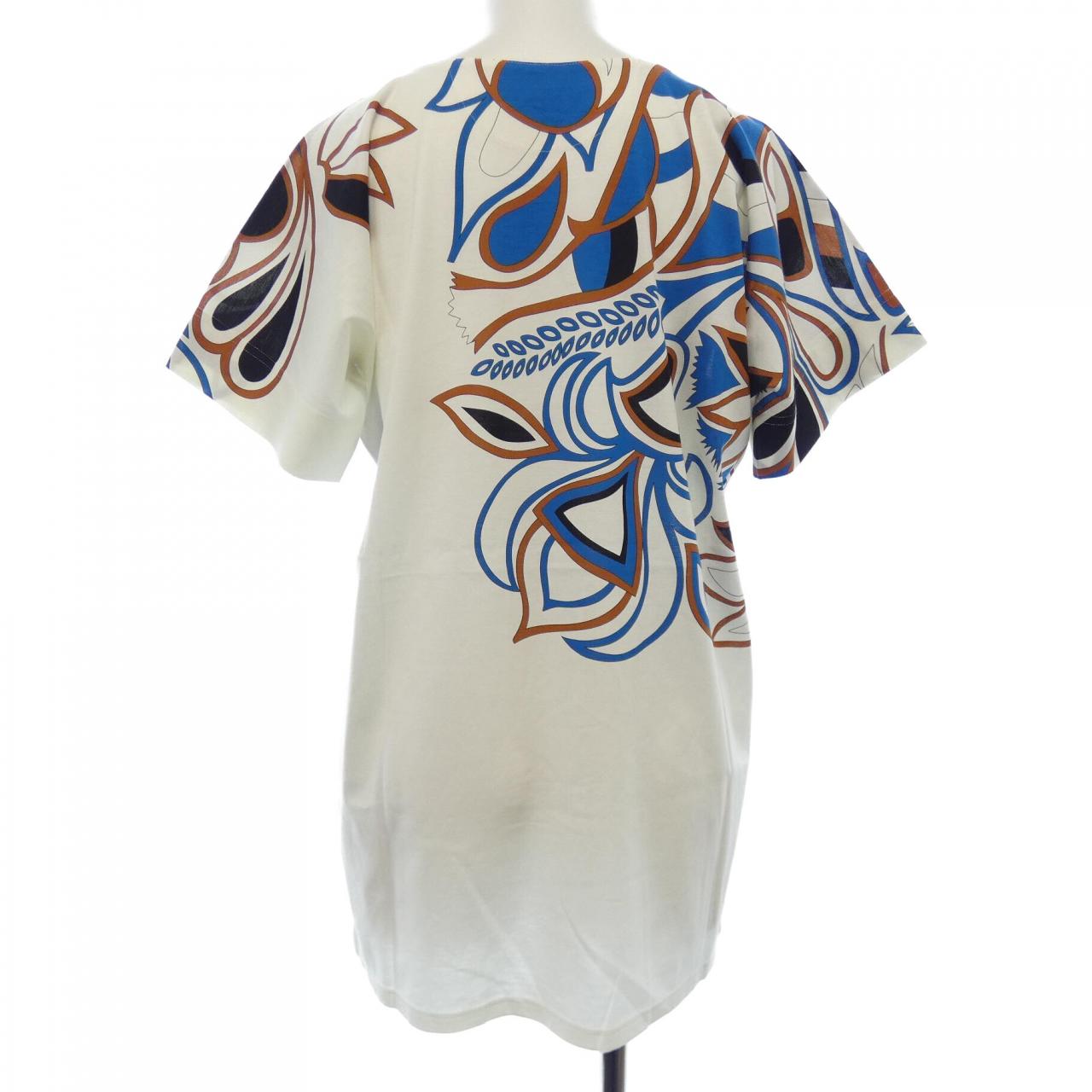 エルメス HERMES Tシャツ