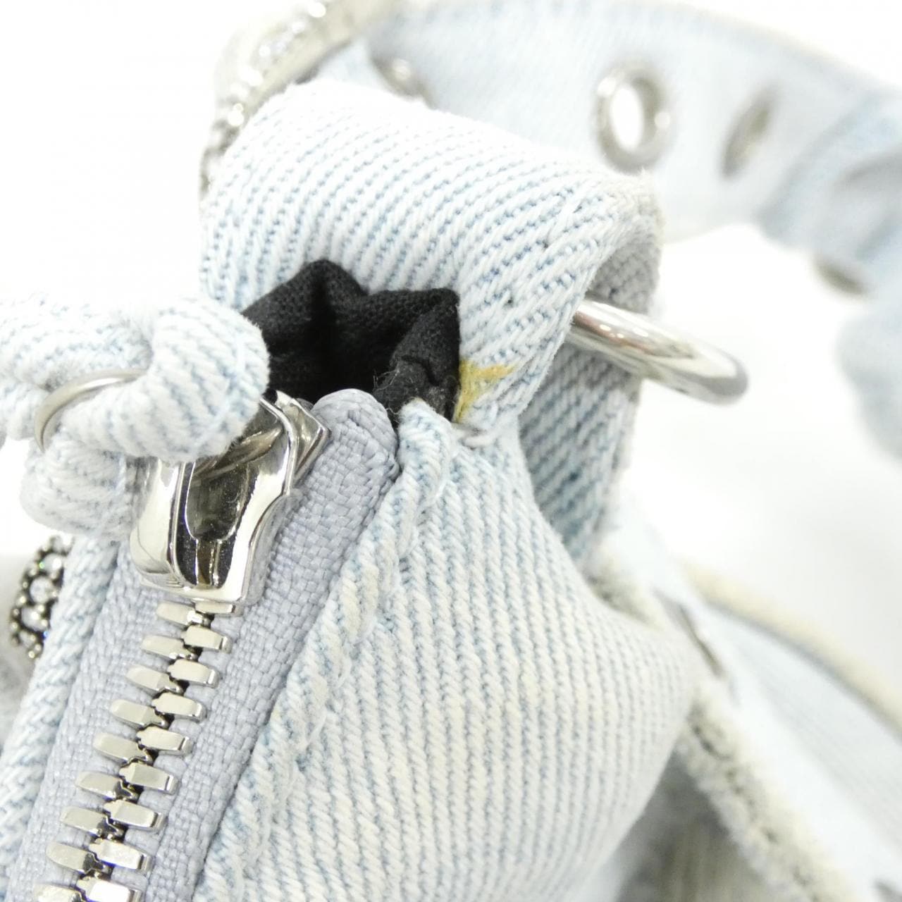 バレンシアガ ル カゴール XS 671309 2AABV ショルダーバッグ