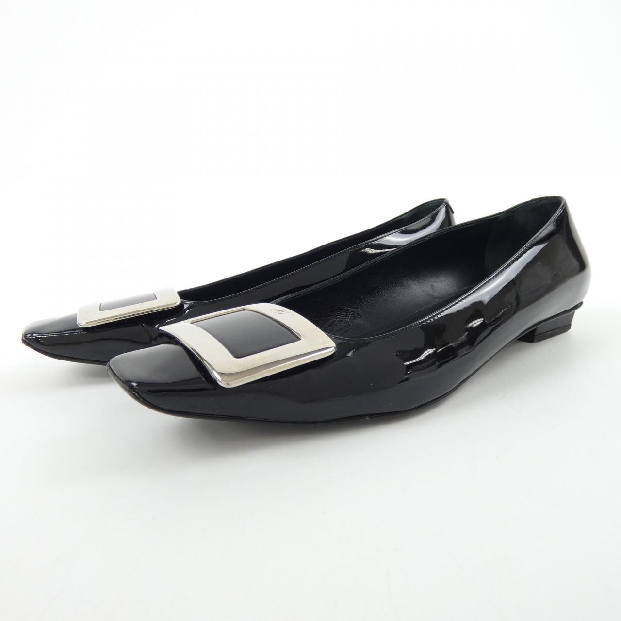 ロジェヴィヴィエ ROGER VIVIER パンプス