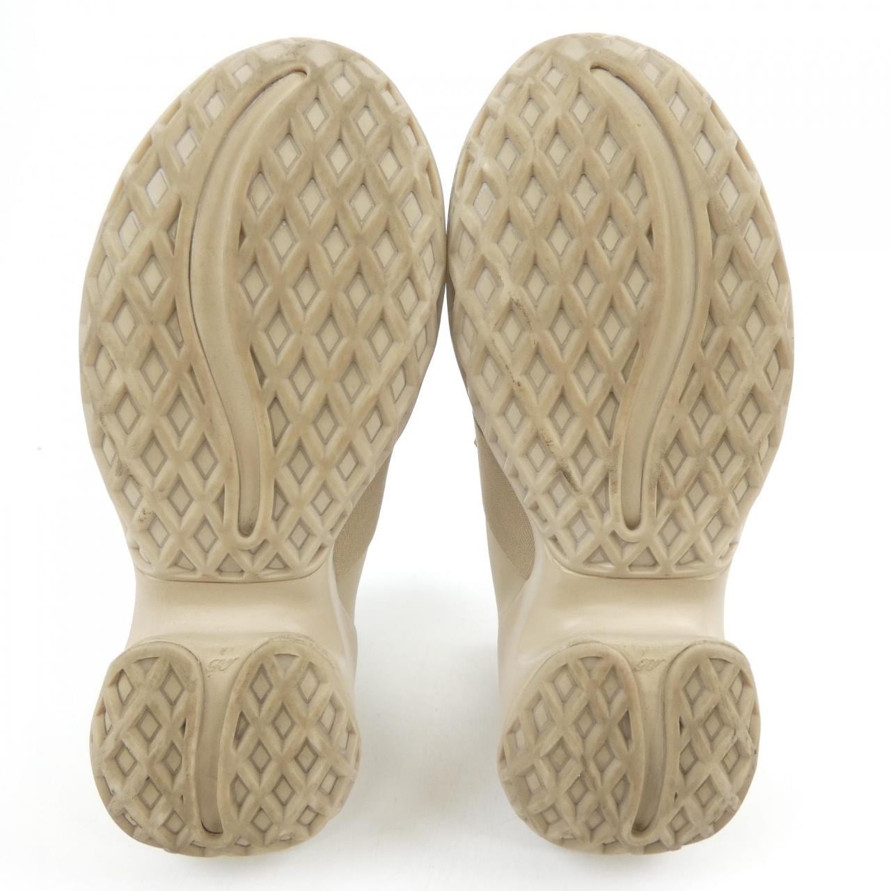 ロジェヴィヴィエ ROGER VIVIER ヴィ ヴ ラン ストラスバックル スニーカー