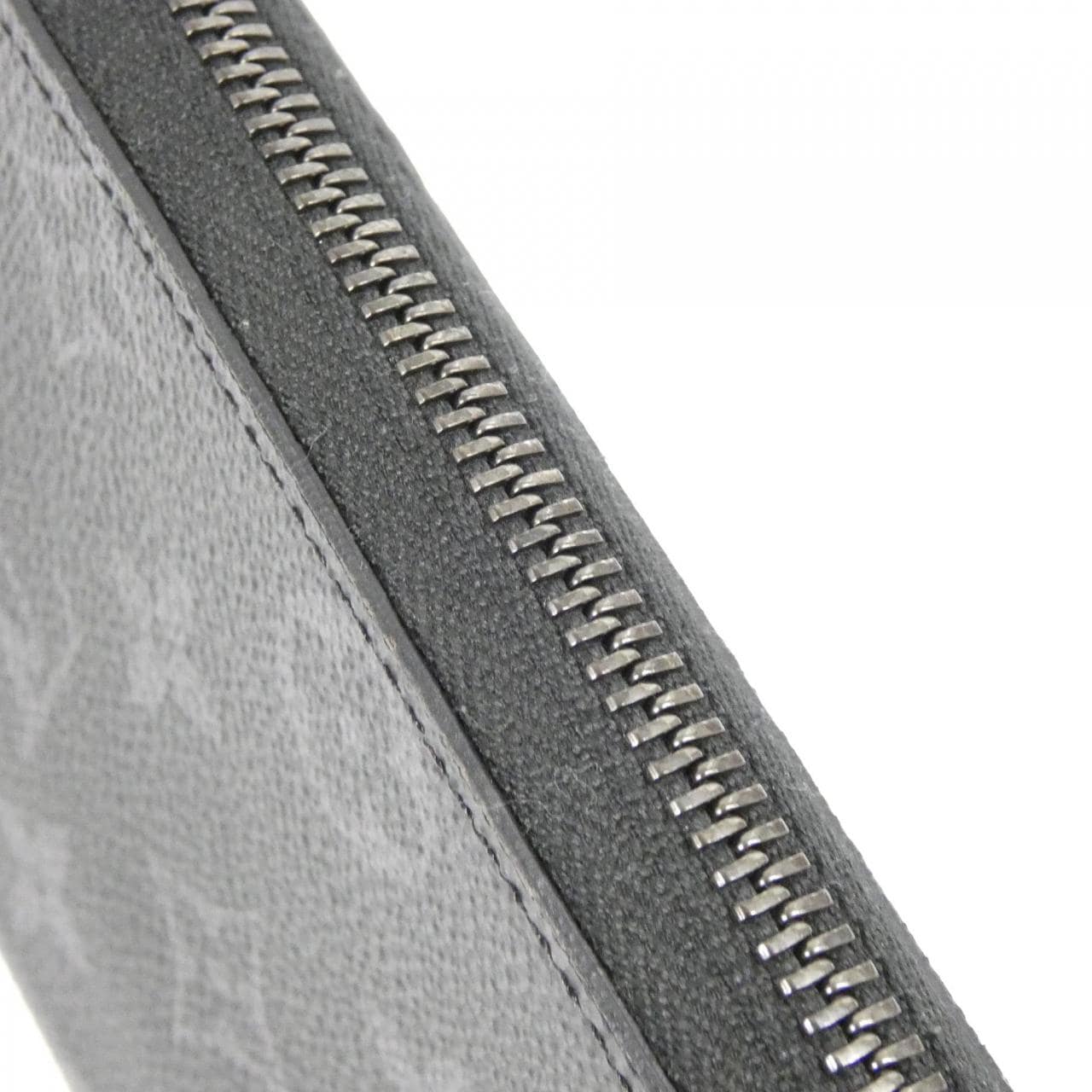 LOUIS VUITTON Monogram Eclipse Zippy Wallet Vertical M62295 Wallet