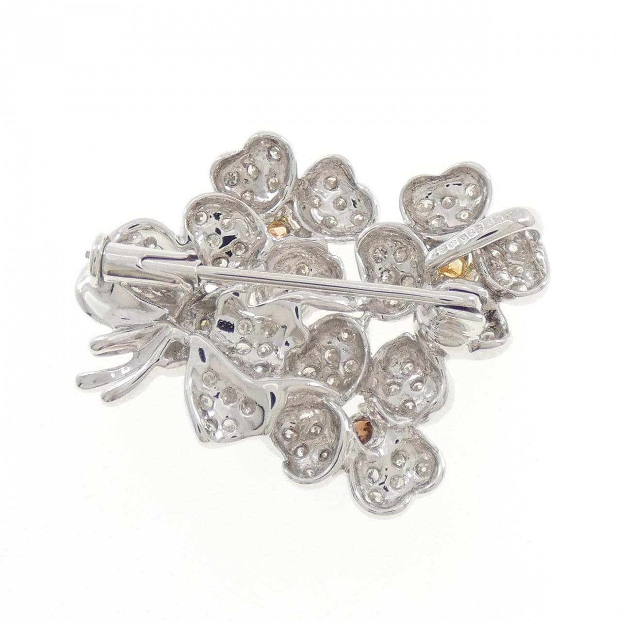 K18WG フラワー ダイヤモンド ブローチ 0.27CT