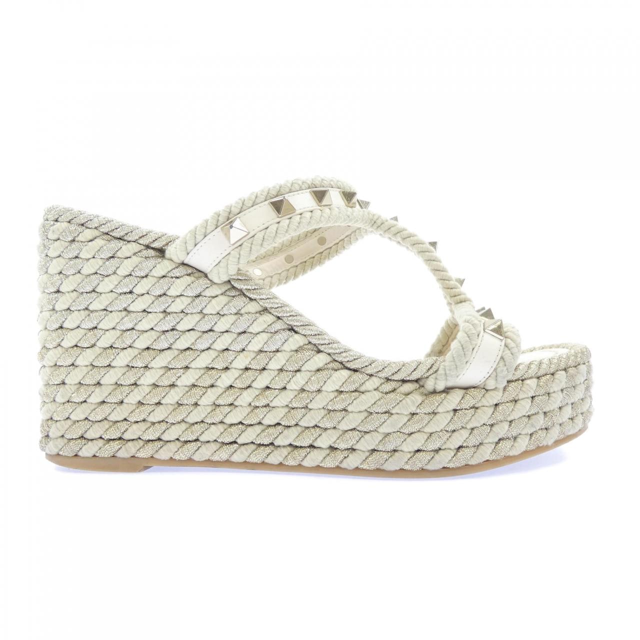 ヴァレンティノガラヴァーニ VALENTINO GARAVANI サンダル