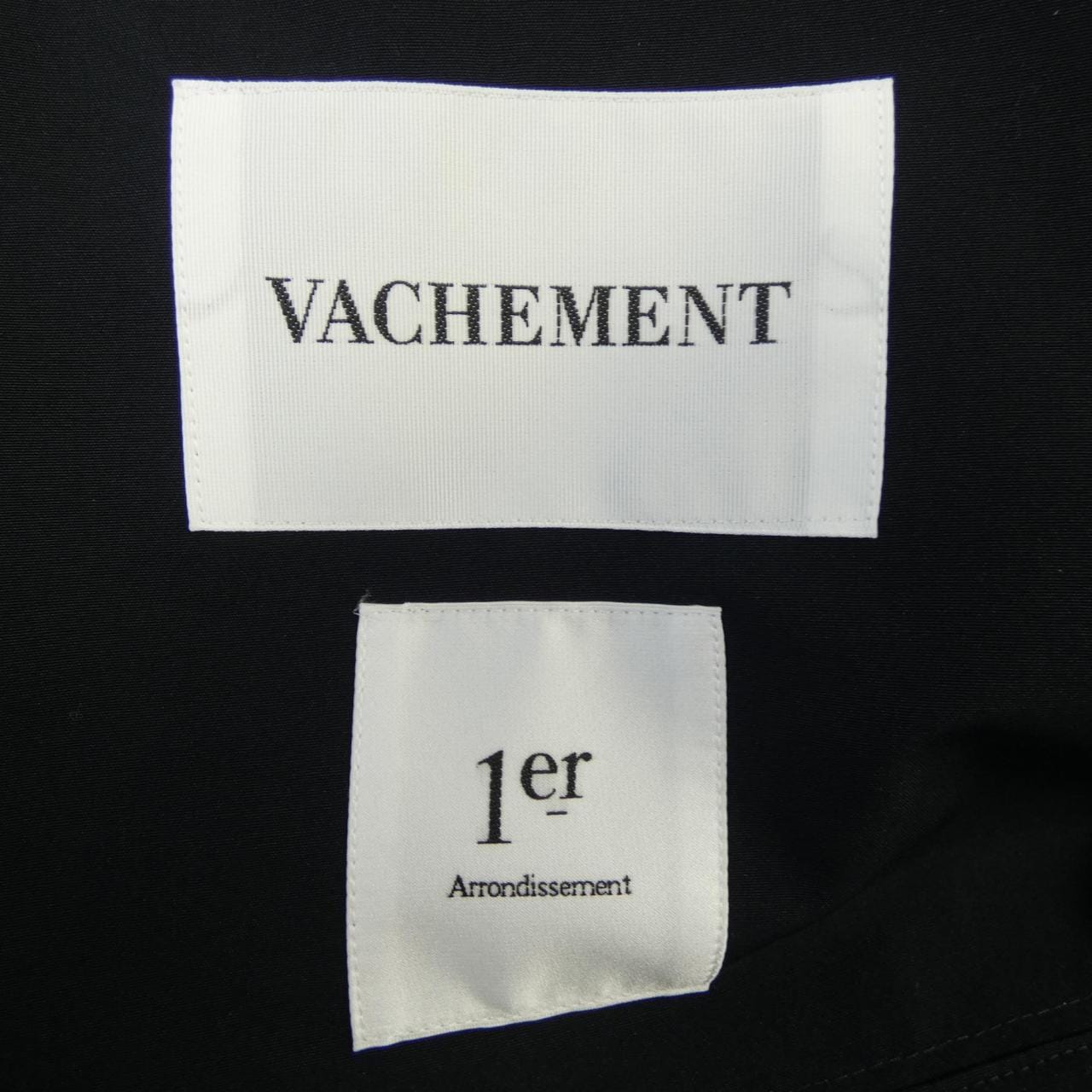 プルミエアロンディスモン 1er Arrondissement コート