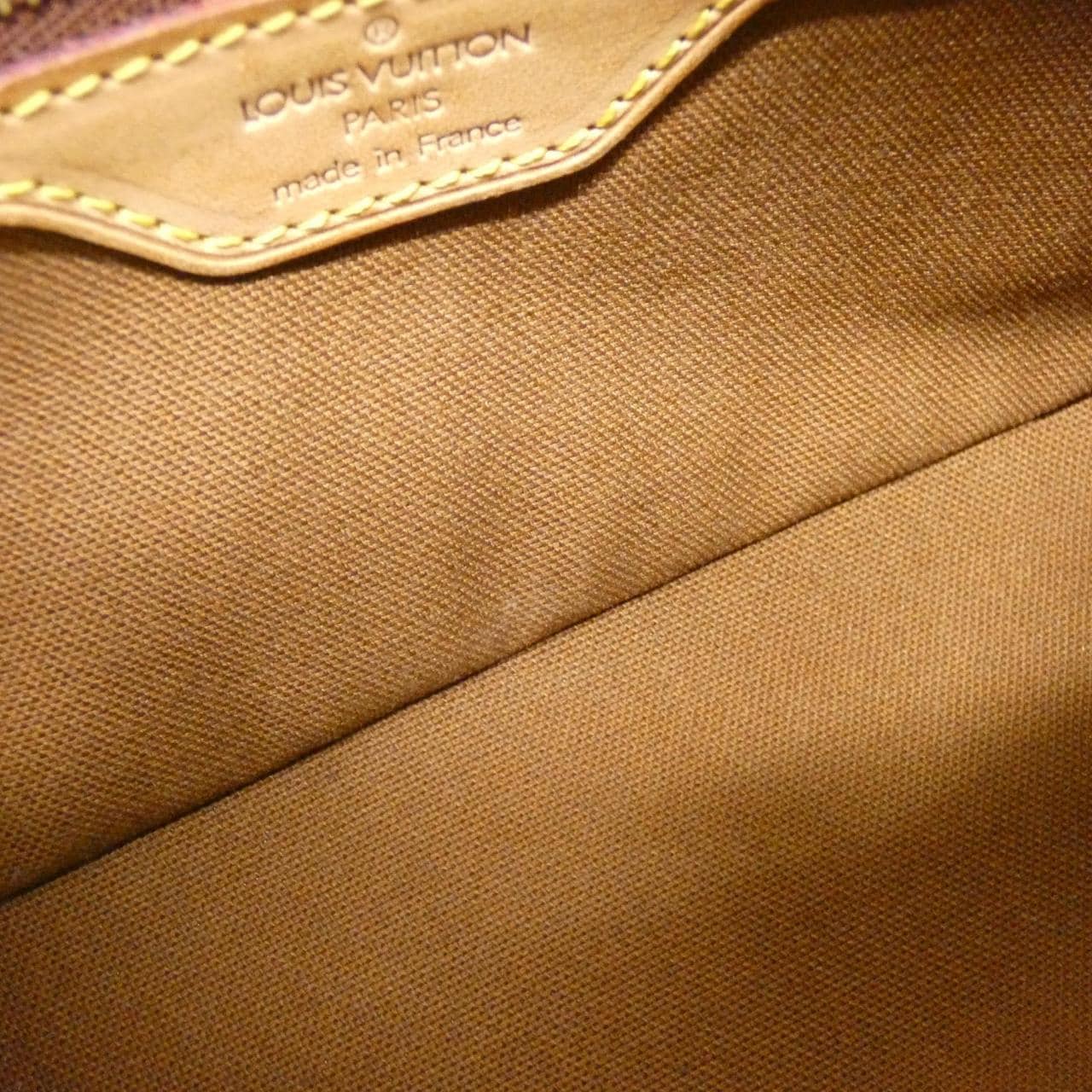ルイヴィトン モノグラム トロター M51240 ショルダーバッグ