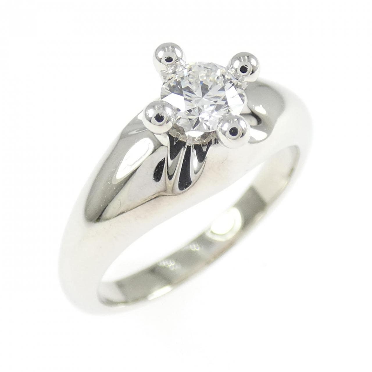 ブルガリ コロナ リング 0.31CT E VVS1