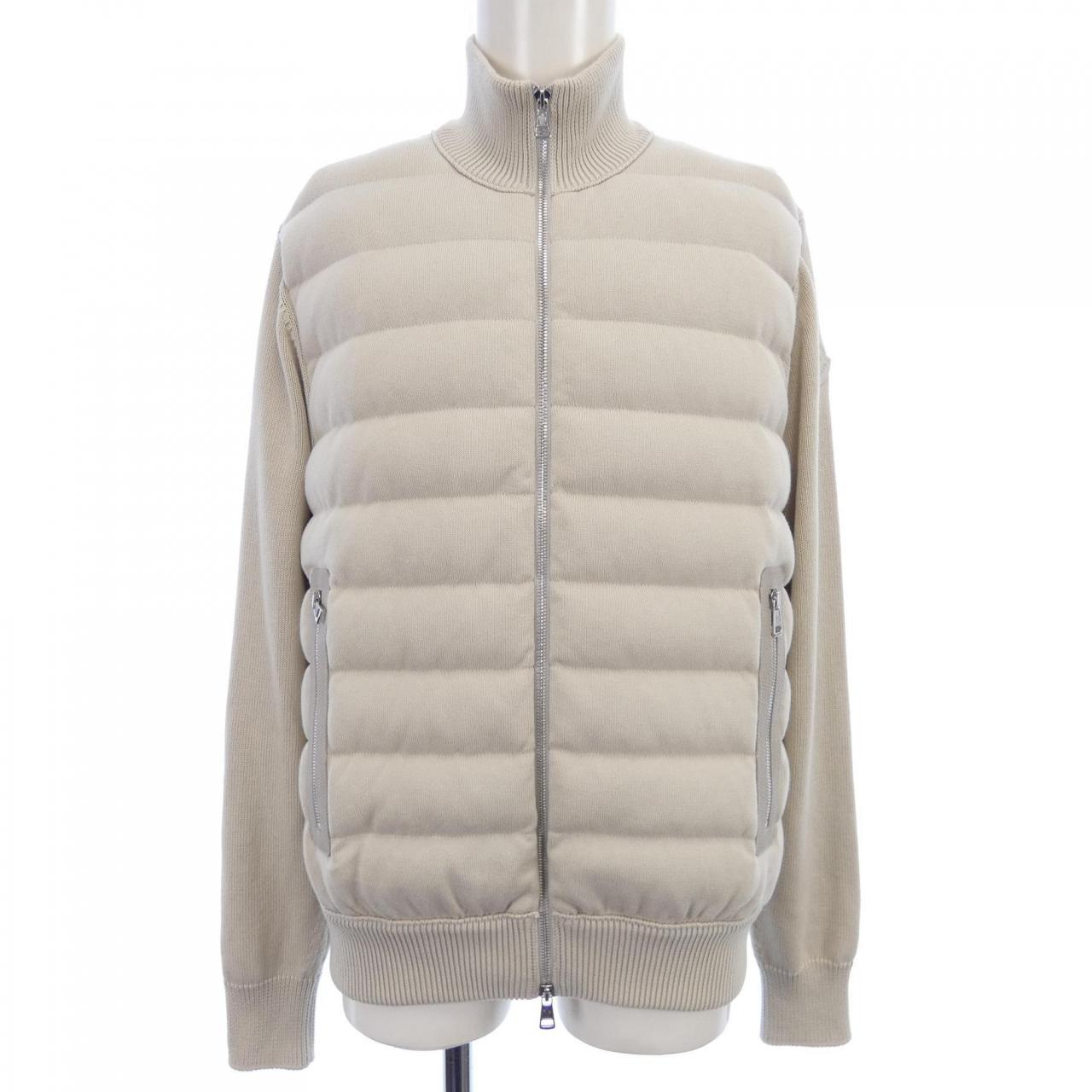 モンクレール MONCLER ダウンジャケット