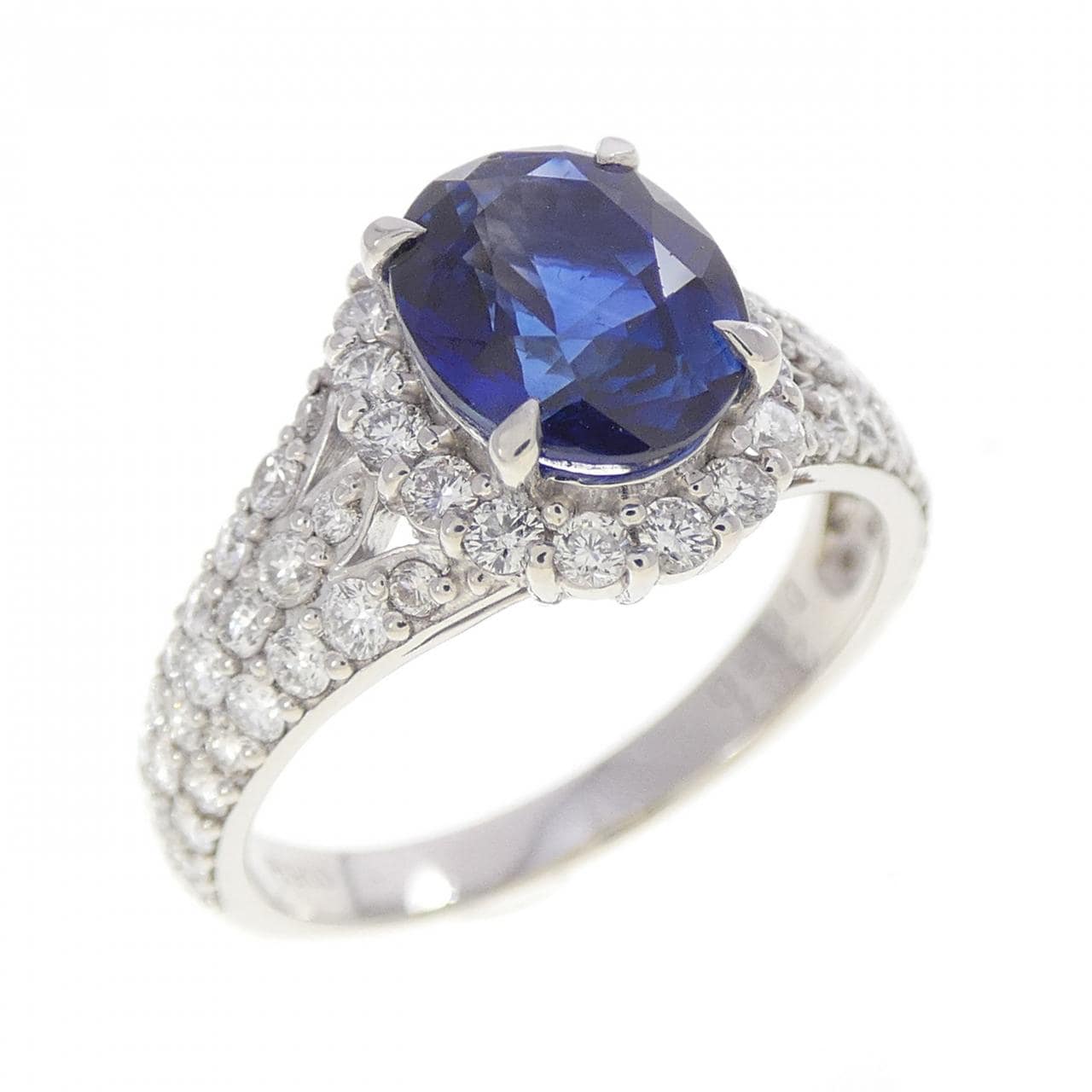PT900 サファイヤ リング 2.07CT