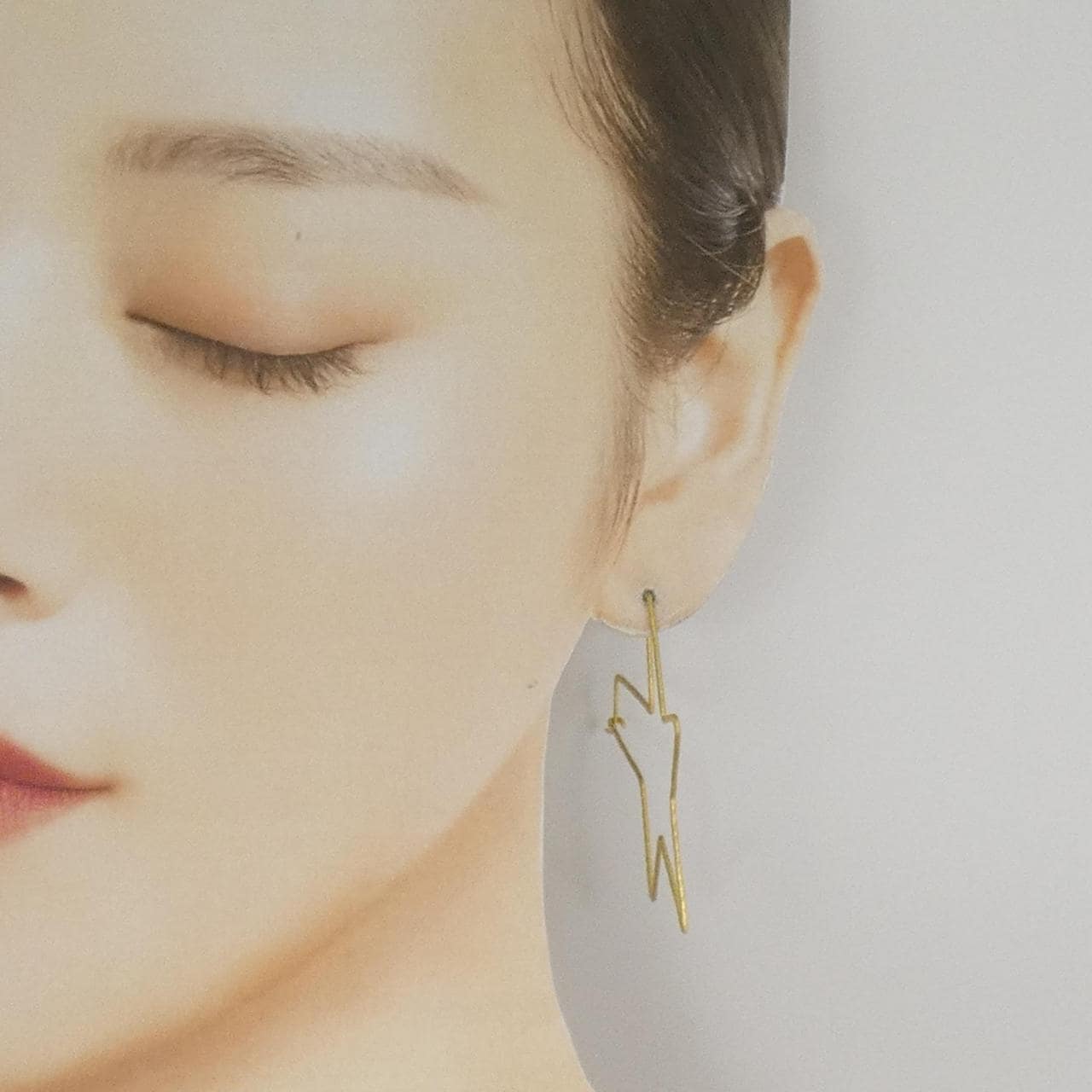 K18YG スター ピアス