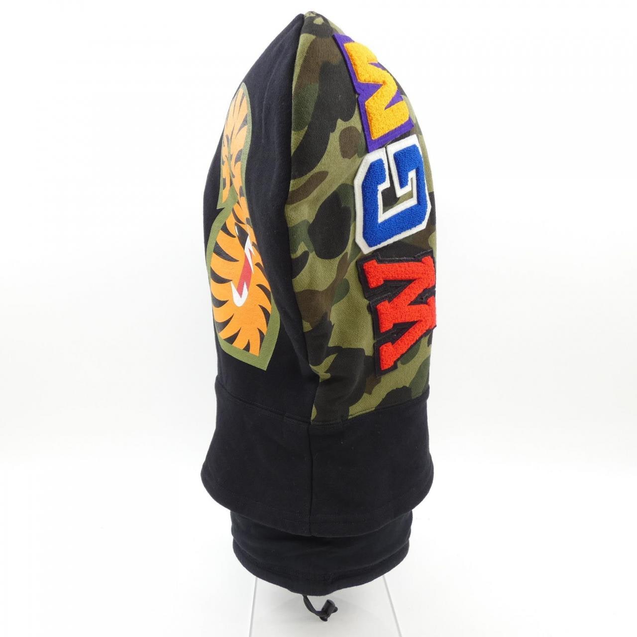 アベイシングエイプ A BATHING APE フード