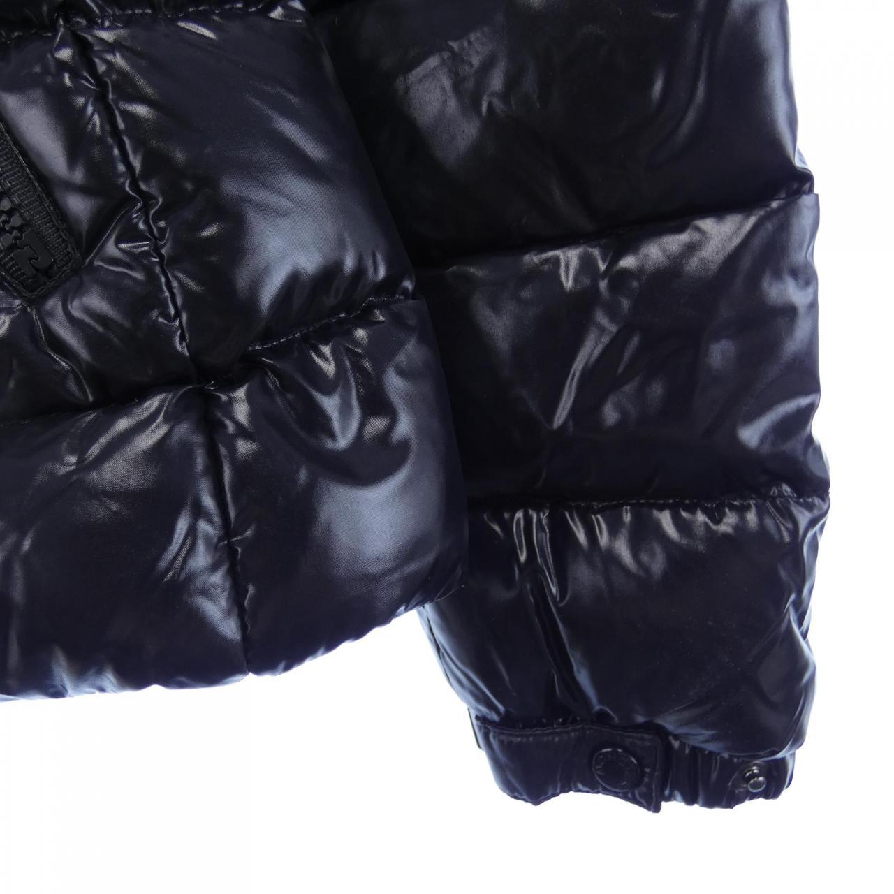 モンクレール MONCLER ダウンジャケット