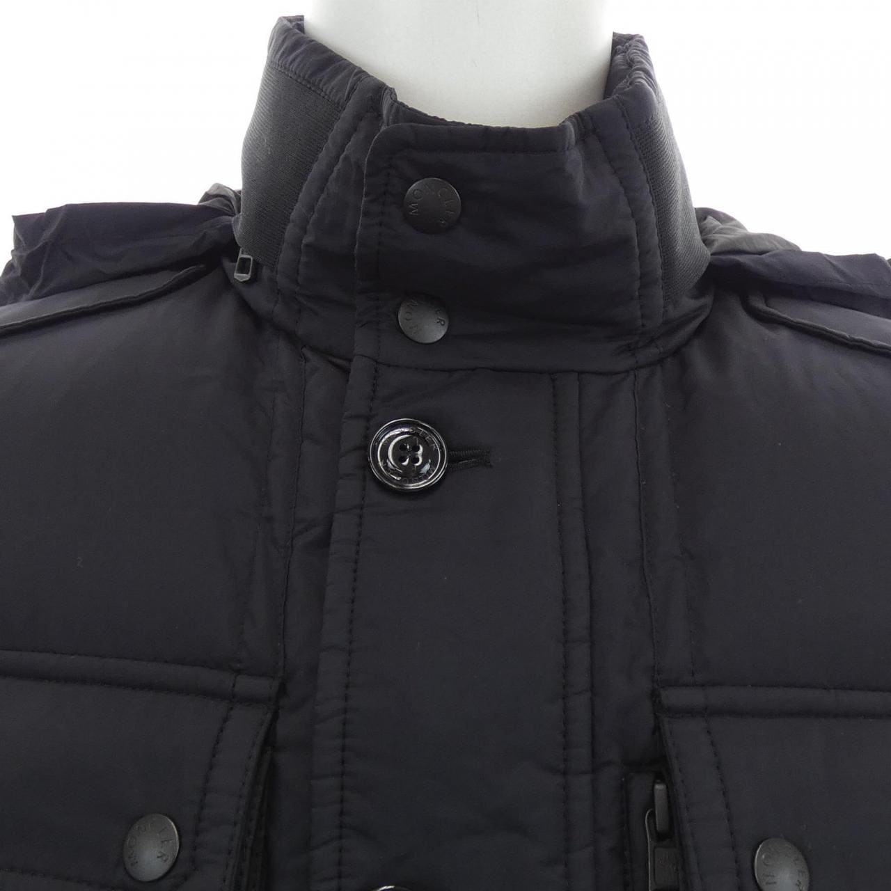 モンクレール MONCLER LAGGINHORN ダウンジャケット