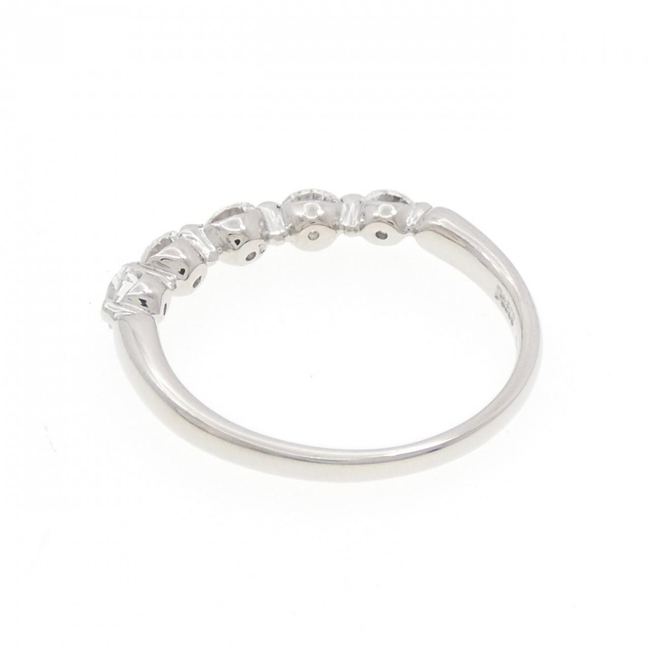 PT900 ダイヤモンド リング 0.710CT