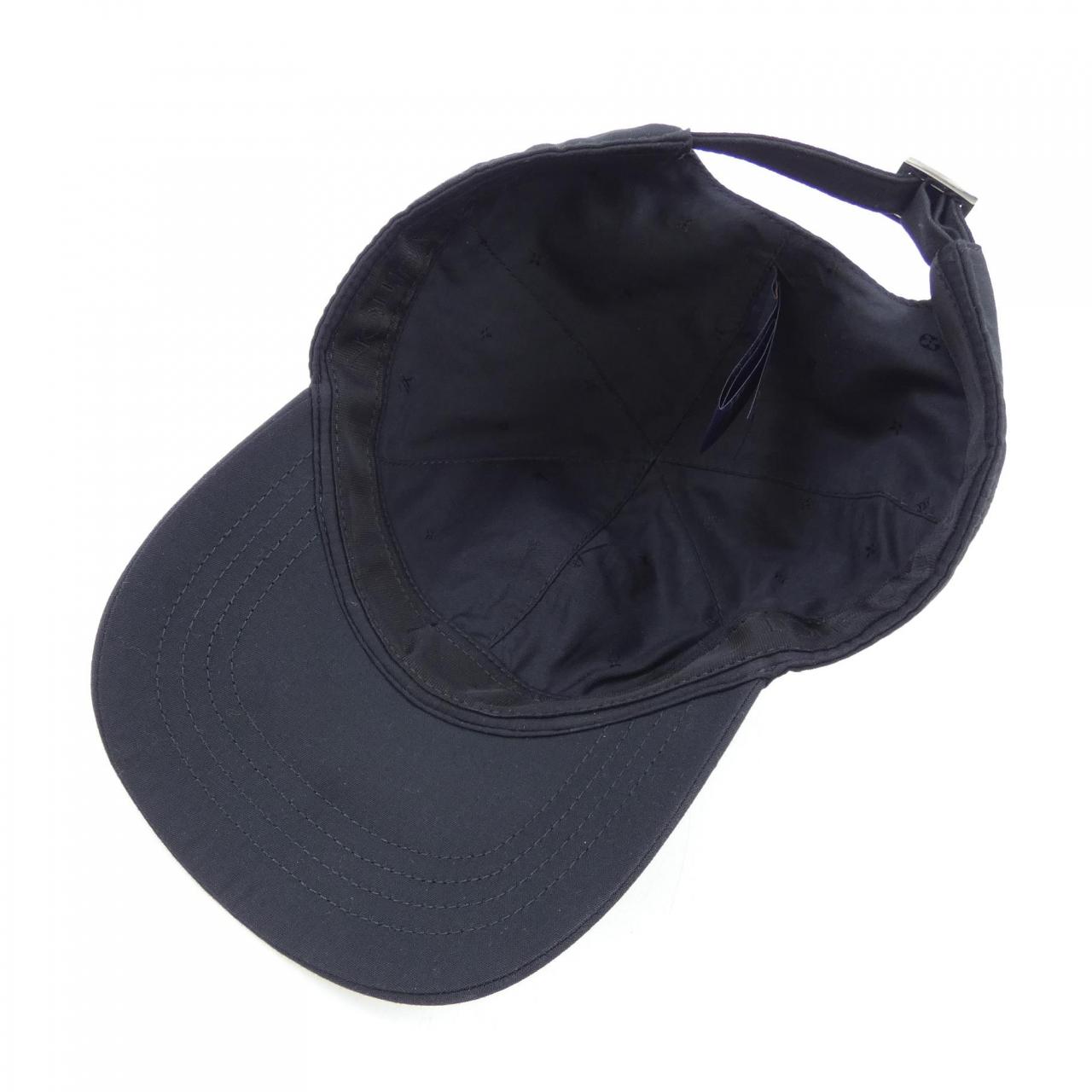 ルイヴィトン LOUIS VUITTON オンリーLV M7633 キャップ