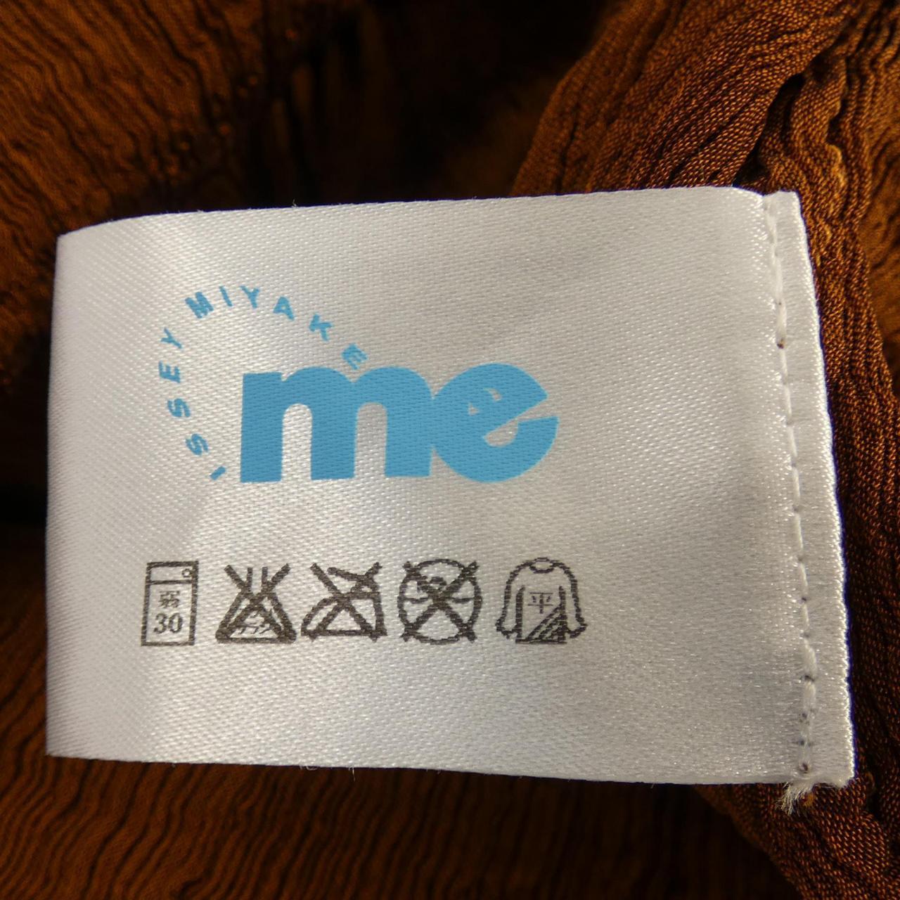 ミーイッセイミヤケ me ISSEY MIYAKE MI53FH301 ワンピース