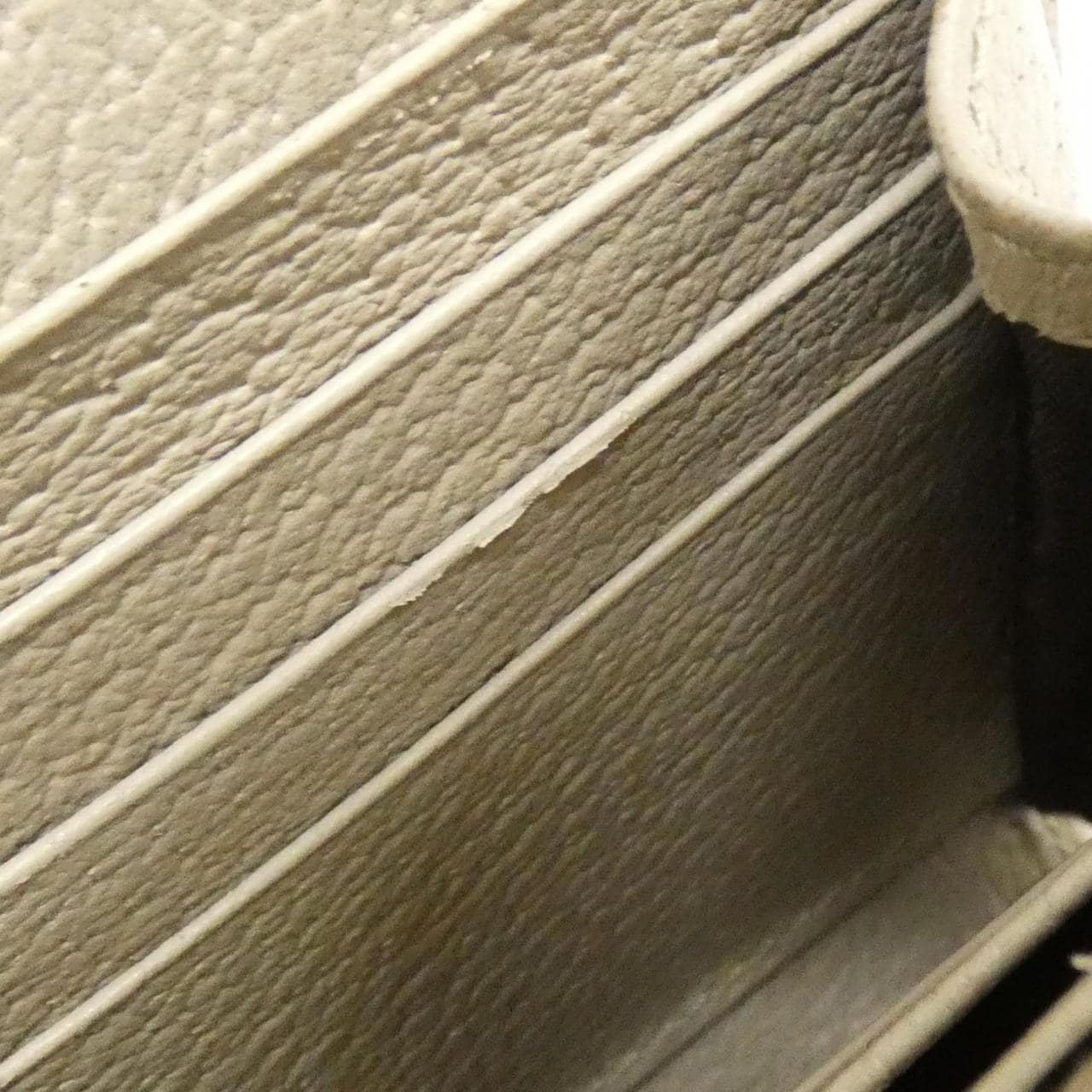 グッチ OPHIDIA 598662 UULAG 財布