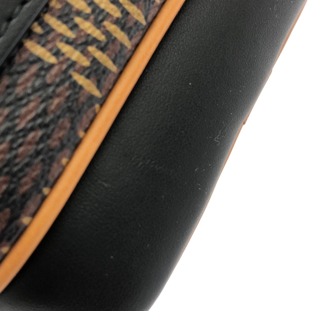 ルイヴィトン ダミエ ジャイアント(LVスクエアード) アマゾン メッセンジャー N40357 ショルダーバッグ