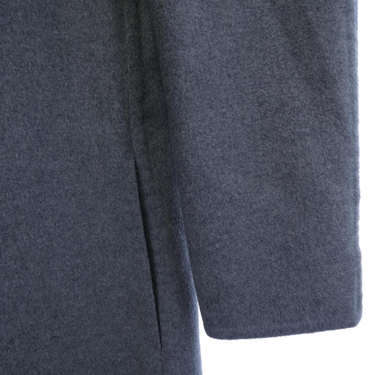 ヴィンス VINCE コート