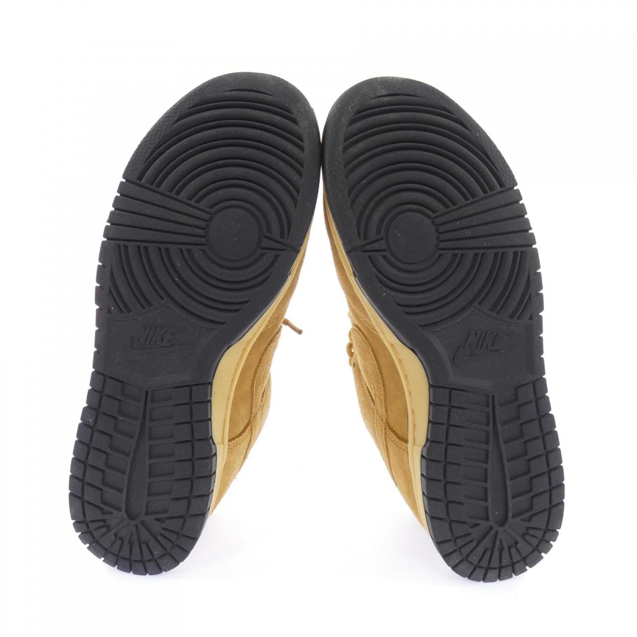 ナイキ NIKE IB6651-700 スニーカー