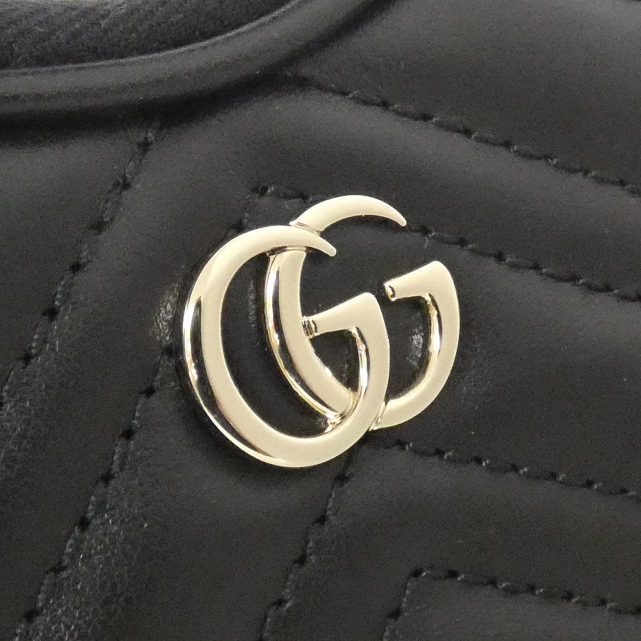 グッチ GG MARMONT 837753 AAET8 ショルダーバッグ